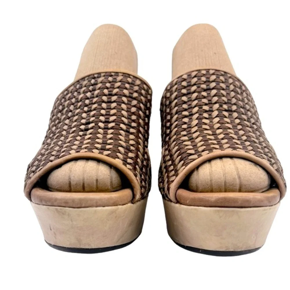 UGG Weaved Heeled Platform Sandals